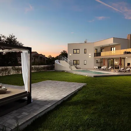 Feriehus Luxurious In *