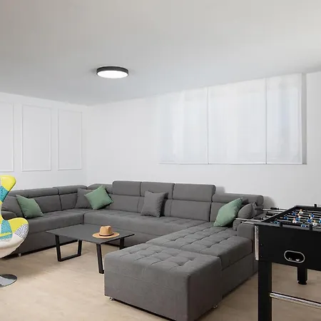 Luxurious In Feriehus Krnica